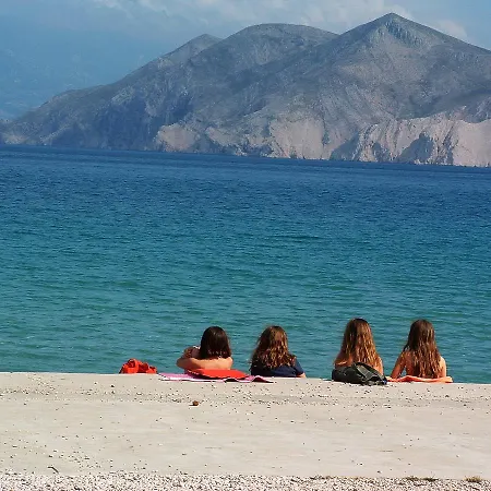 Gostinjska kuća Brnic Baska (Krk)