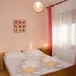 Brnic 3* Baška