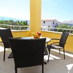 Brnic 3* Baška